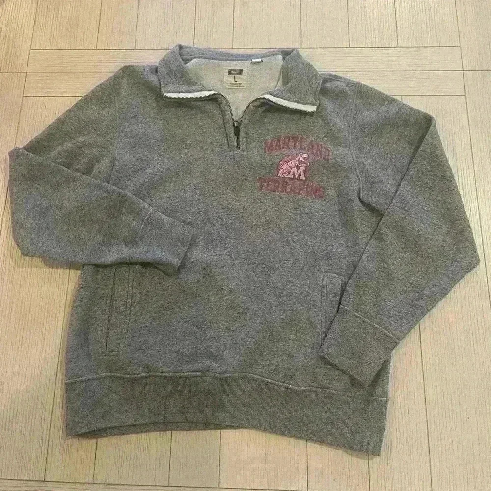 grey Maryland terrapins quarter zip in near perfect condition size large